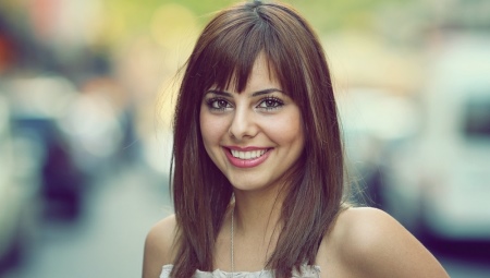 Mga tip para sa pagpili ng mga haircuts para sa mga brunettes