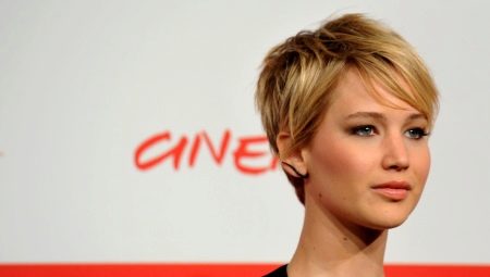 Pixie gupit para sa pinong buhok