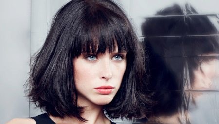 Haircut bob para sa batang babae na may manipis na buhok