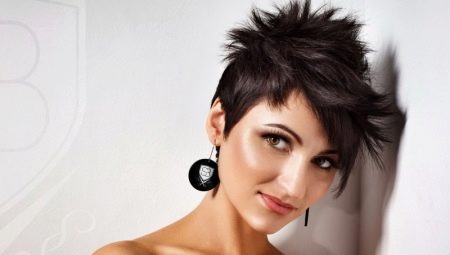 Mga haircuts na hindi nangangailangan ng estilo