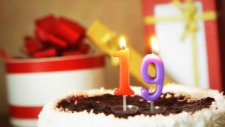 Tặng gì cho một chàng trai trong 19 năm?