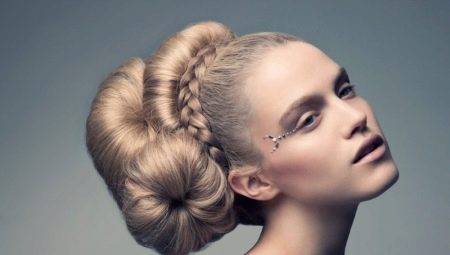 Hindi pangkaraniwang hairstyles: simple at kumplikadong mga ideya sa estilo ng buhok
