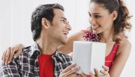 Bạn có thể tặng gì cho một chàng trai trong 25 năm?