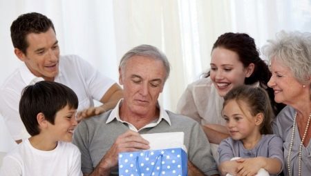 Tặng gì sinh nhật ông nội?