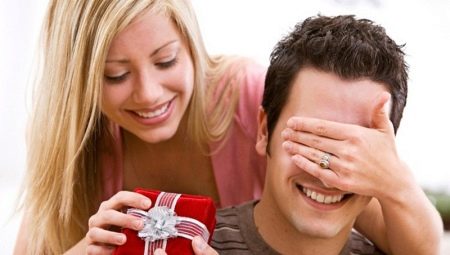 Tặng gì cho chồng vào ngày 23/2?