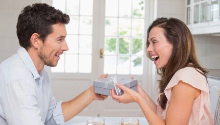 Tặng gì cho phụ nữ ở độ tuổi 31-34?