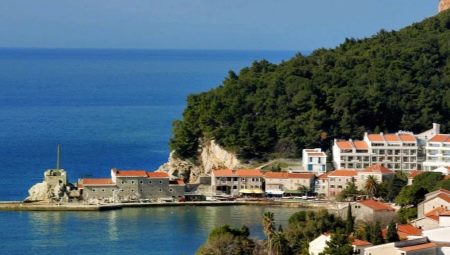 Lahat ng tungkol sa Petrovac sa Montenegro