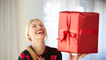 Làm thế nào để chọn một món quà cho một người phụ nữ?