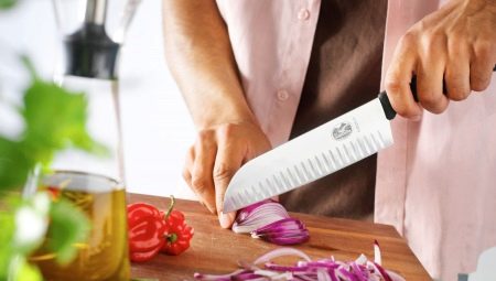 Santoku kutsilyo: kung paano pumili at gamitin nang tama?