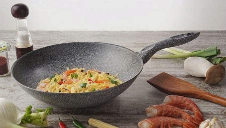 Pagprito ng pans na wok: ano ito, ano ang kailangan at kung paano pipiliin?