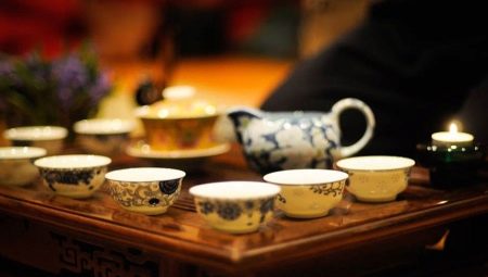 Teaware: มันคืออะไรและอะไรรวมอยู่ในชุด?