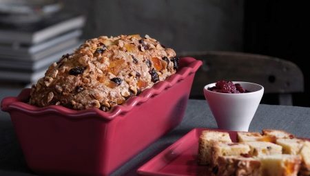 Baking dishes: varieties, advice on the choice and subtleties of application