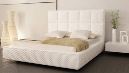 Ý tưởng cho một phòng ngủ với một chiếc giường trắng