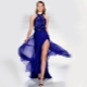 How long should the dress be to the floor?