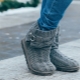 Knitted boots