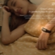 Fitness bracelet with a smart alarm clock