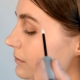 Brow Growth serum: คุณสมบัติการเลือกและการใช้งาน