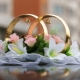 A gift to the newlyweds from parents for the wedding: the traditional and unusual options