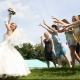 Caught the bridal bouquet: signs and further actions