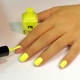 Yellow manicure: kagiliw-giliw na mga ideya at fashion trend