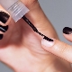 How to accurately and smoothly make up your nails yourself?