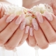 ทำเล็บมือ