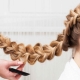 Paano maghabi ng dalawang Pranses braids at gumawa ng mga ito sa isang hairstyle?