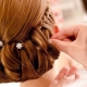Mga naka-istilong hairstyles na may stilettos