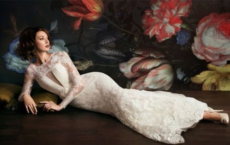 Váy cưới openwork gợi cảm