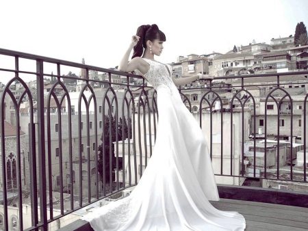 Đầm ren gợi cảm