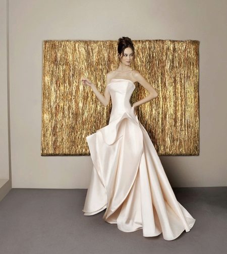 ชุดแต่งงานซาตินสวยหรู
