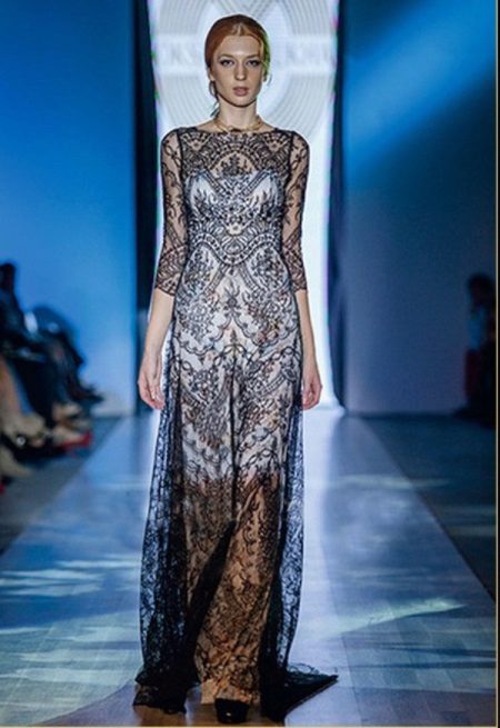 ชุดราตรีจากชุด Privee 2014