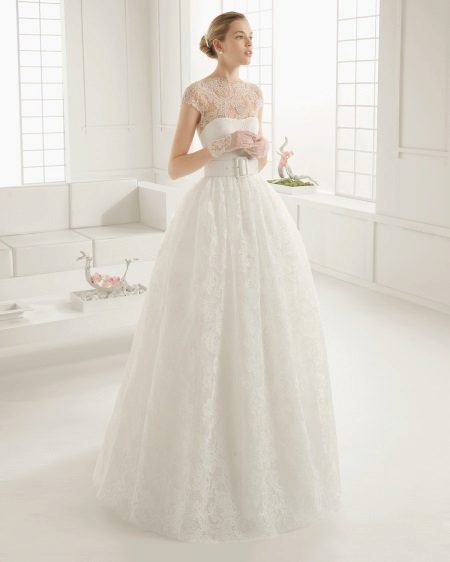 ชุดแต่งงาน Lace Top โดย Rosa Klara