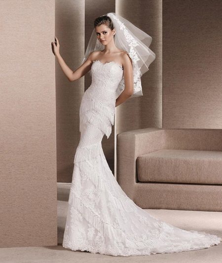 Váy cưới nàng tiên cá với Fringe