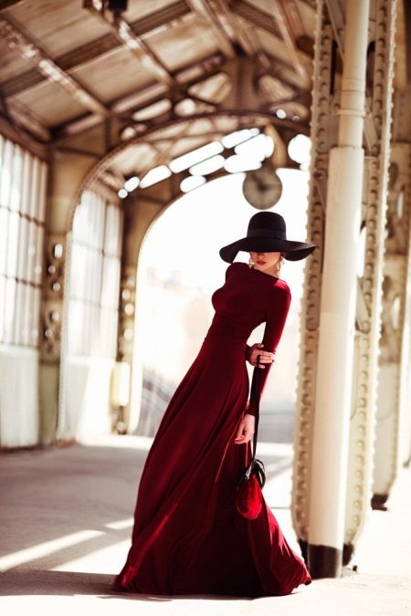 Wine-colored dress