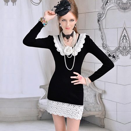 Đầm có cổ áo dệt kim