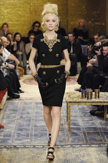 Damit mula sa Karl Lagerfeld 2011