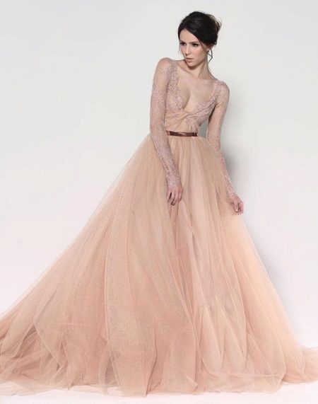 Flesh-colored dress