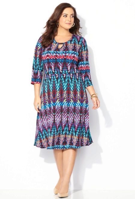 Color knitted dress for full