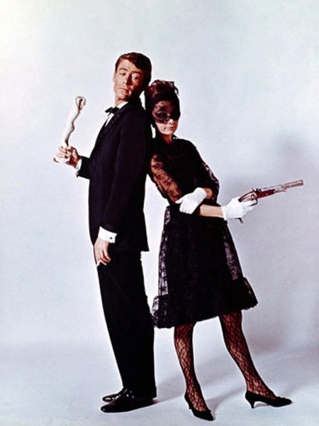 Đầm ren Audrey Hepburn