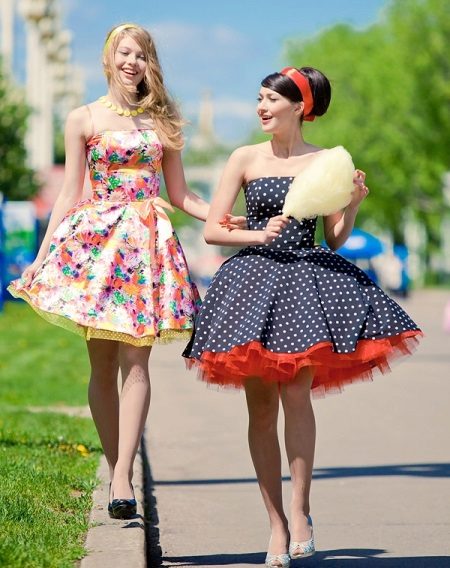 Dresses sa estilo mabulaklak
