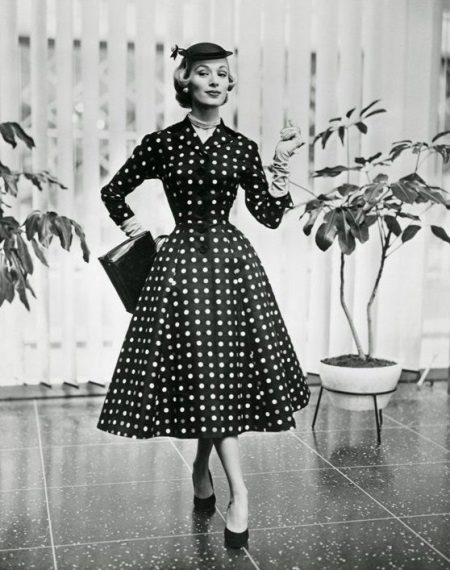 Christian Dior - Bộ sưu tập váy Corolla (Kiểu nơ mới)