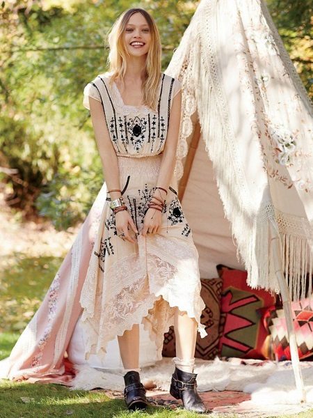 Váy boho họa tiết