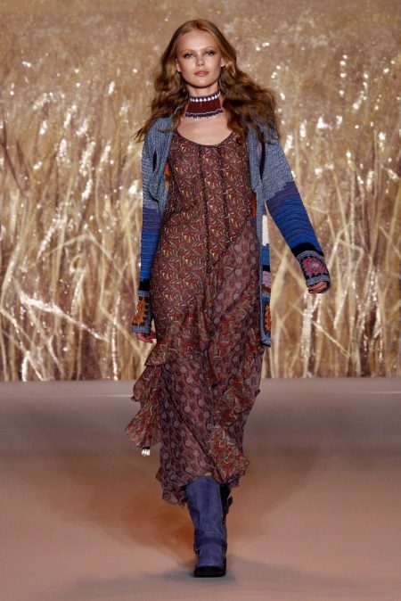 Ăn mặc theo phong cách boho brown