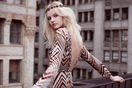 Váy boho chic hở lưng