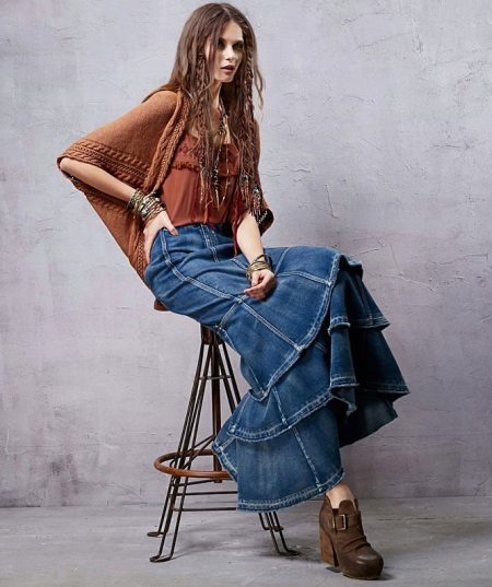 Denim skirt na may frill